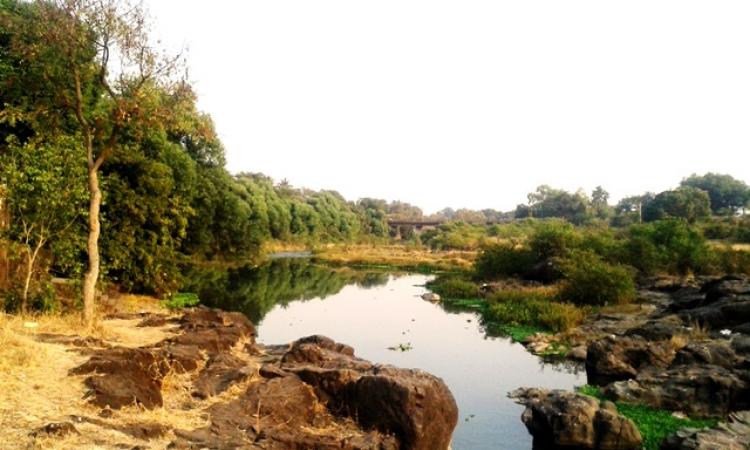 The Krishna river at Wai (Image Source: India Water Portal)