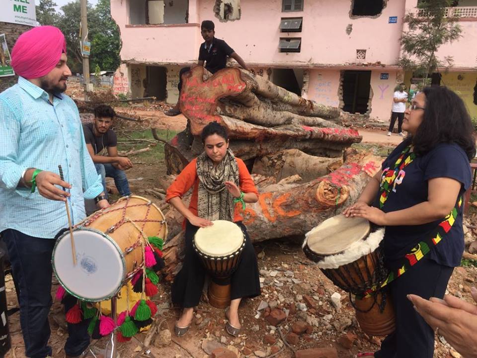 The campaign to save thousands of trees from being cut to facilitate the redevelopment of Delhi in progress. (Image: Delhi Trees SOS)