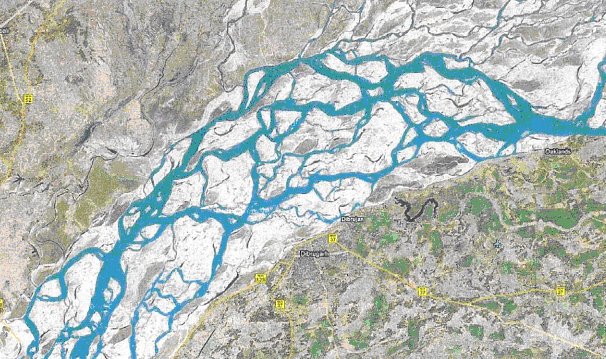 Braided channels of Brahmaputra; Source: http://www.brahmaputragroup.org