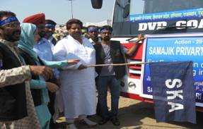 Safai Karmachari Andolan's and Jammu & Kashmir team members at the Yatra