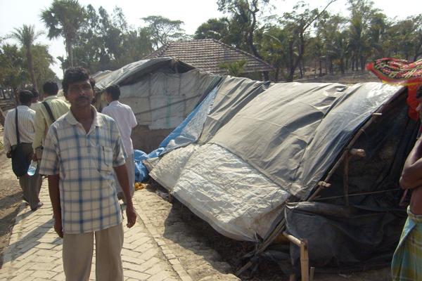 [ReachIndia] Near-Famine Conditions in Aila Affected K-plot in Sundarbans1