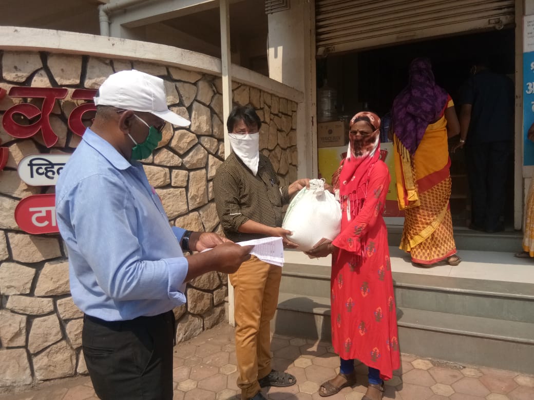 Ration distribution in Sangli (Image Source: SOPPECOM)