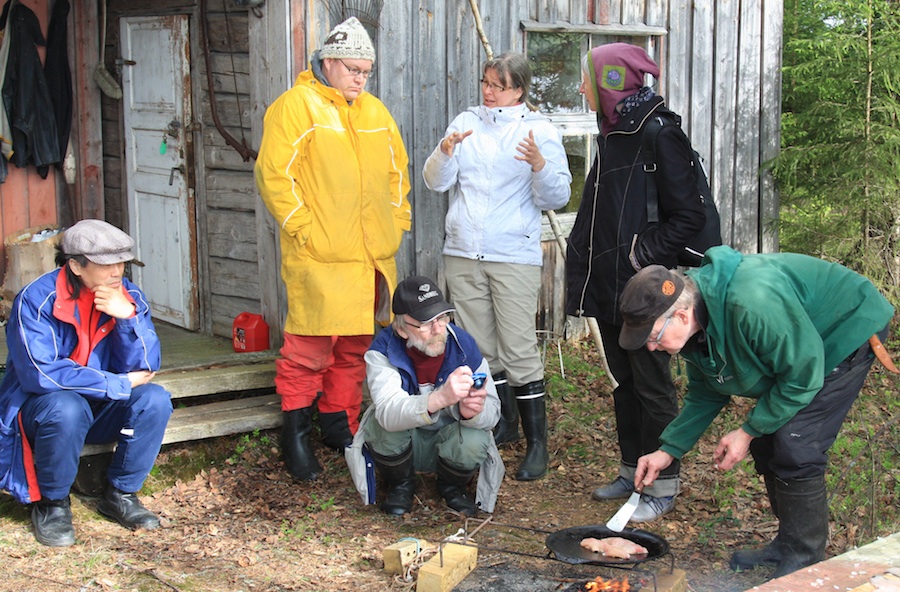 Tero at work. (Image source: Snowchange Cooperative)