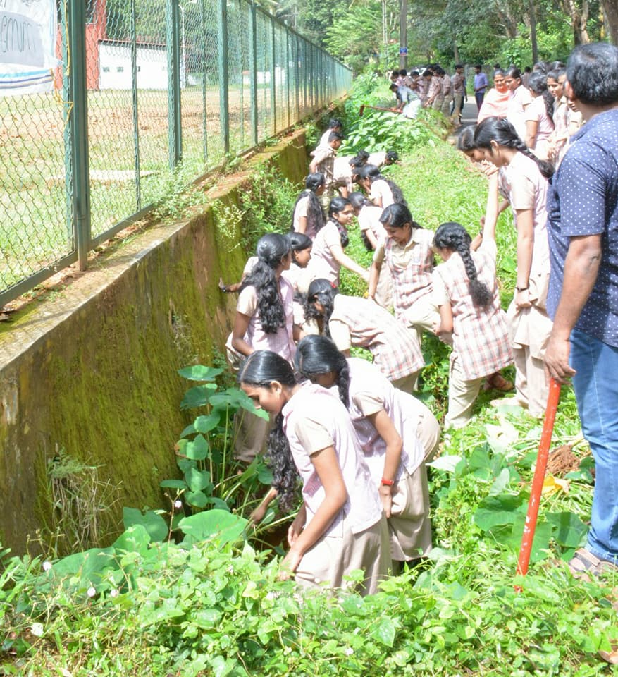 The samithi successfully involved children in campaigns for the revival and protection of the river. (Source: Eby Emmanuel Facebook page)