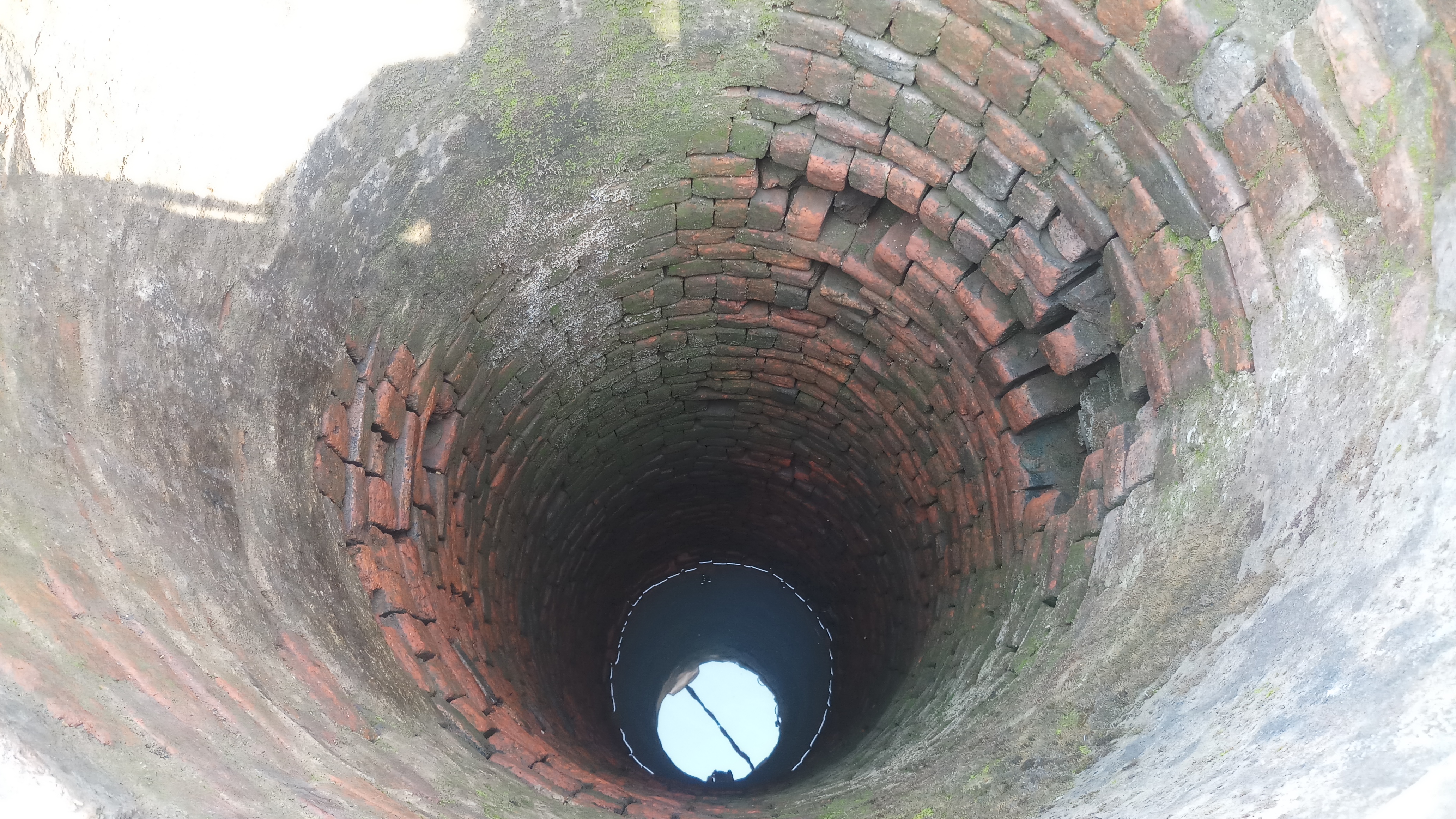 Water levels recede in the wells. (Pic: Gurvinder Singh)