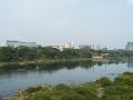 The highly polluted and encroached Mula Mutha river in Pune (Image: Alexey Komarov via Wikimedia Commons)