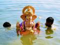 Ganesh Visarjan (Source: Wikimedia Commons via Chetan Gole)