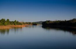 The pristine river Sharavathi (Image Source: Ashwin Kumar via Wikimedia Commons)