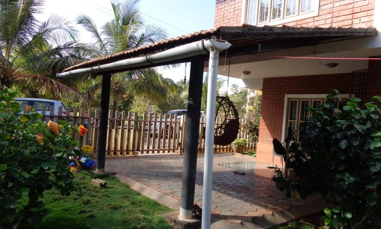 Rainwater harvesting installed in a house (Source: IWP Flickr photos)