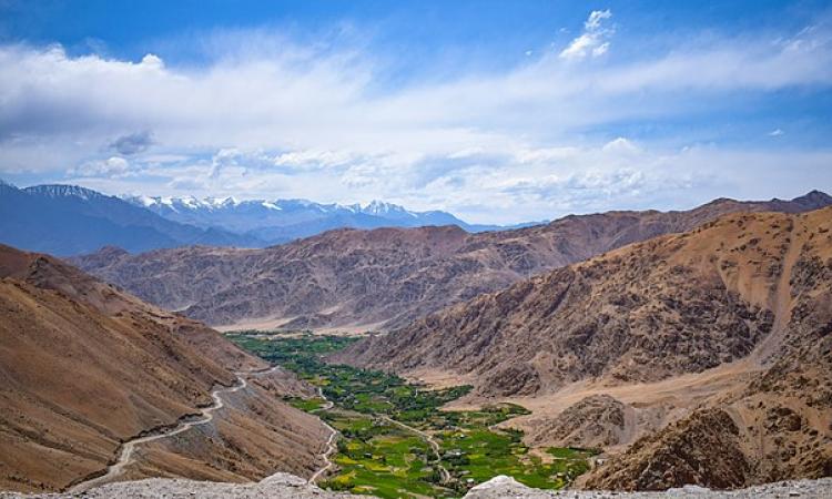 Landscapes of Ladakh (Image Source: Reflectionsbyprajakta via Wikimedia Commons)