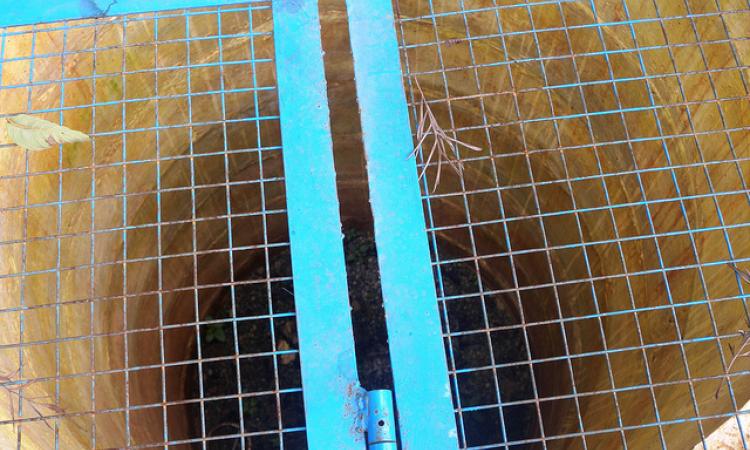 Recharge well with gravel and sand bed to filter rainwater. Image courtesy India Water Portal