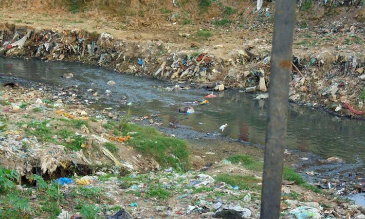 Harmu, a dirty waterway winds through the centre of the city.