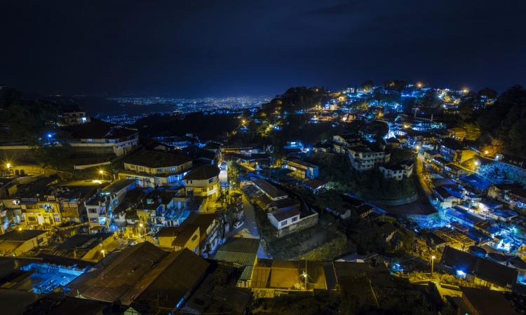 The photograph titled 'Nainital: Changing landscape in the Himalayas'. Image: Toby Smith, Pani-Pahar series