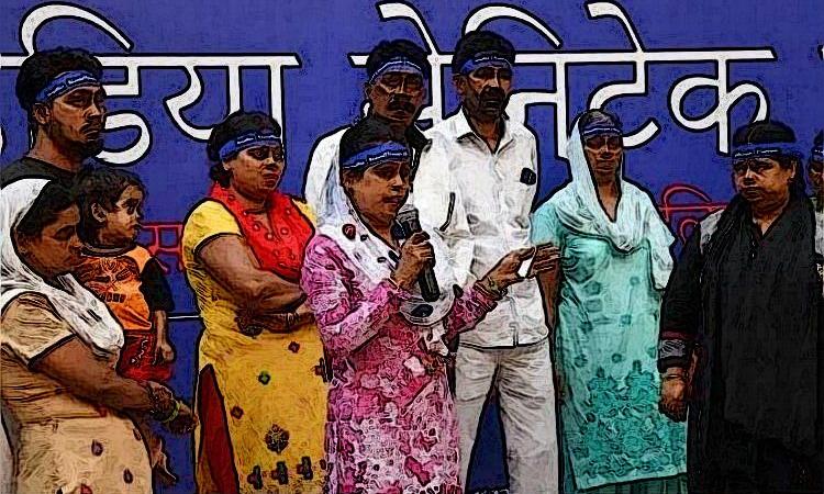 Women who took part at the India SaniTech Forum say that they want to ensure there are no more deaths from manual scavenging. (Image: India Water Portal)