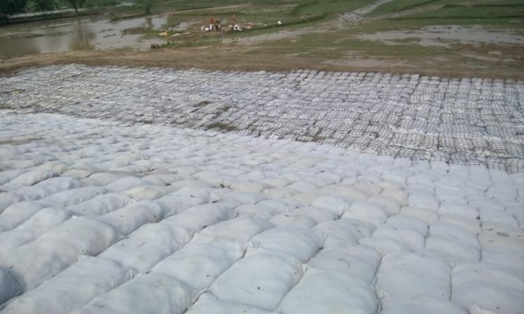 Completed flood protection in Naruar, Bihar (Image Source: Water Resources Department, Government of Bihar, Twitter handle)