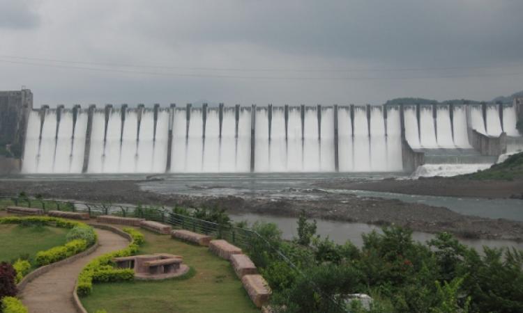 Sardar Sarovar Dam Source: Geolocation