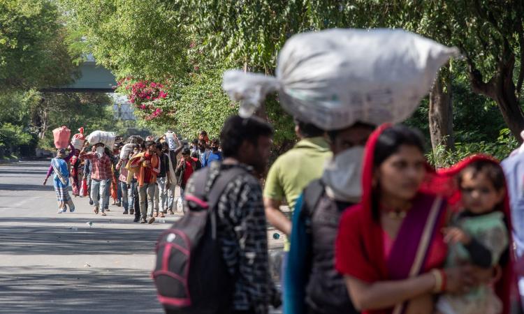 Migrants on their way home during the countrywide lockdown (Image: Stranded Workers Action Network)